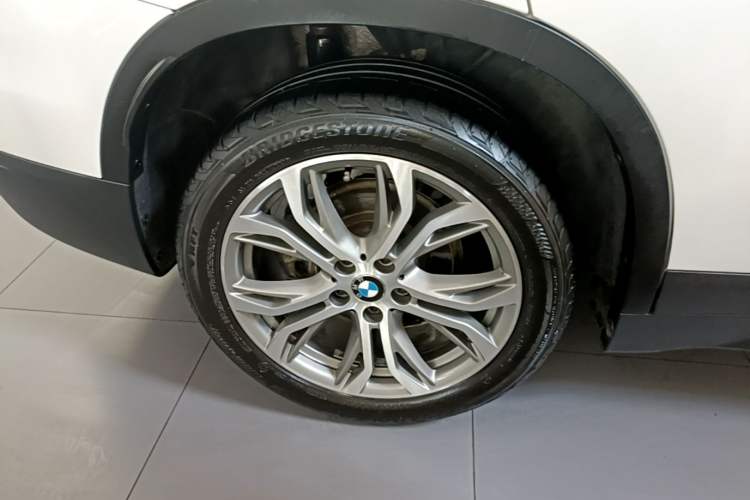 Used BMW X1 2019 sDrive20Li Leading Model Right Rear Wheel Hub