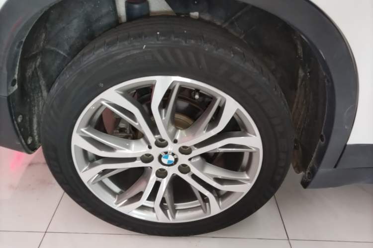 Used BMW X1 2019 sDrive20Li Leading Model Right Rear Wheel Hub
