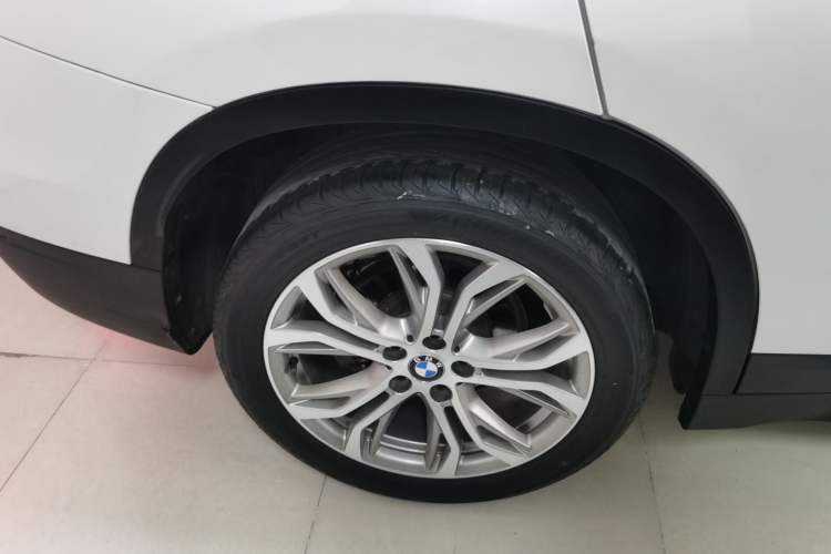 Used BMW X1 2019 sDrive20Li Leading Model Right Rear Wheel Hub