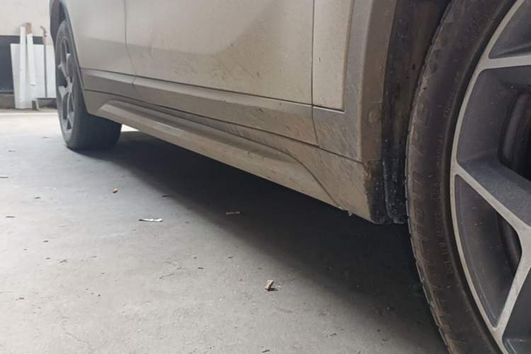 Used BMW X1 2019 xDrive20Li Luxury Model Right Side Sill