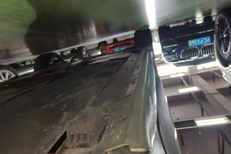 Used BMW X1 2019 xDrive20Li Luxury Model Right Side Sill