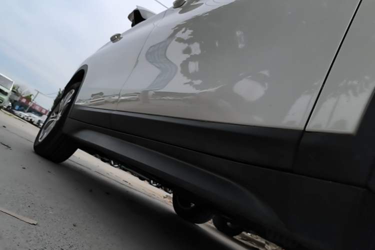 Used BMW X1 2019 sDrive20Li Leading Model Right Side Sill