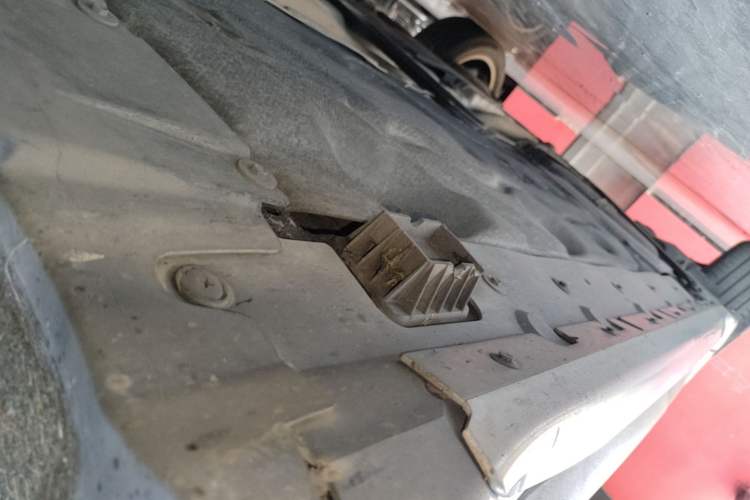 Used BMW X1 2019 xDrive20Li Luxury Model Right Side Sill