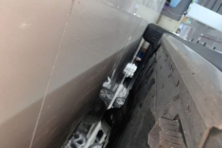 Used BMW X1 2019 xDrive20Li Luxury Model Right Side Sill