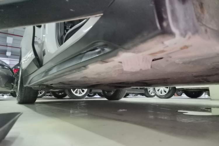 Used BMW X1 2019 sDrive20Li Leading Model Right Side Sill