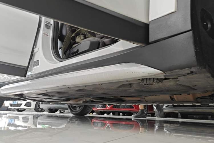 Used BMW X1 2019 xDrive20Li Luxury Model Right Side Sill