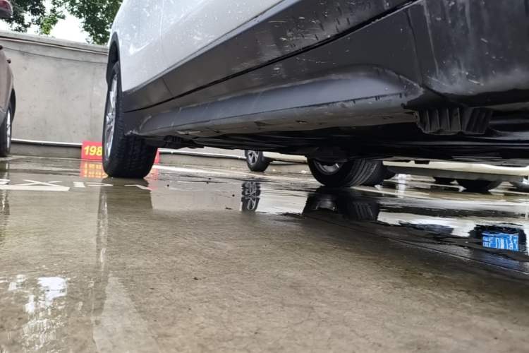 Used BMW X1 2019 sDrive20Li Leading Model Right Side Sill