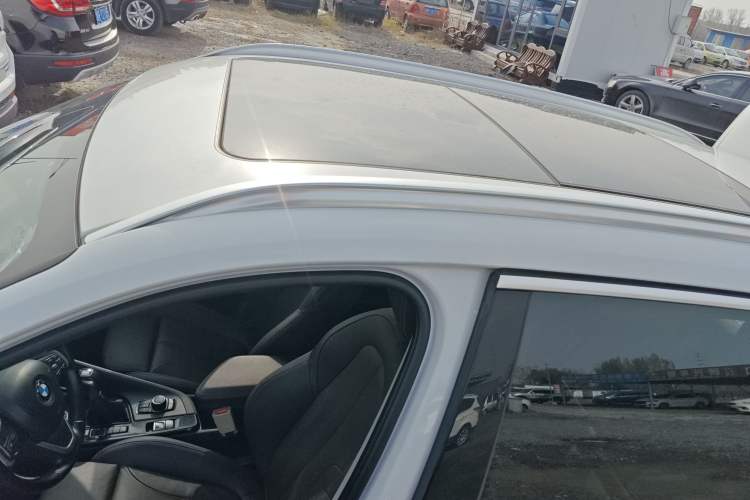 Used BMW X1 2019 sDrive18Li Premium Edition Roof