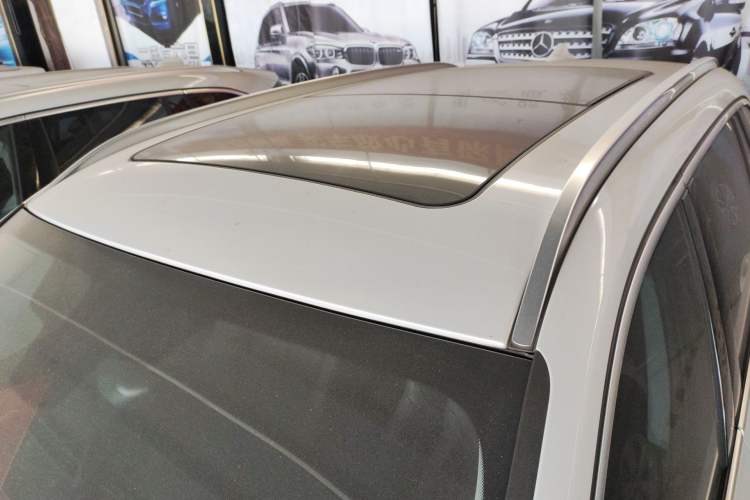 Used BMW X1 2019 sDrive18Li Premium Edition Roof