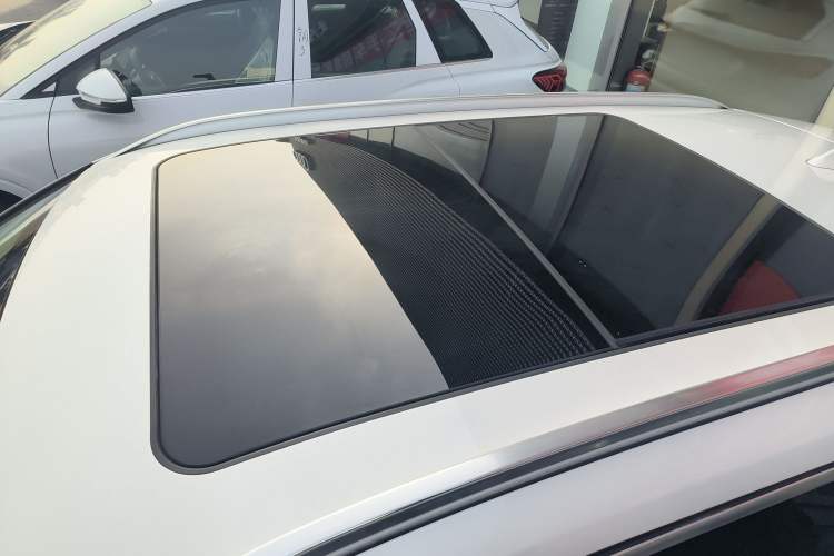 Used BMW X1 2019 sDrive20Li Leading Model Roof