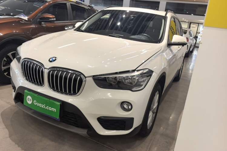 Used BMW X1 2019 sDrive18Li Fashion Model Guazi used car, China used car export, Used car for sale, Used BMW cars, Cheapest cars for sale