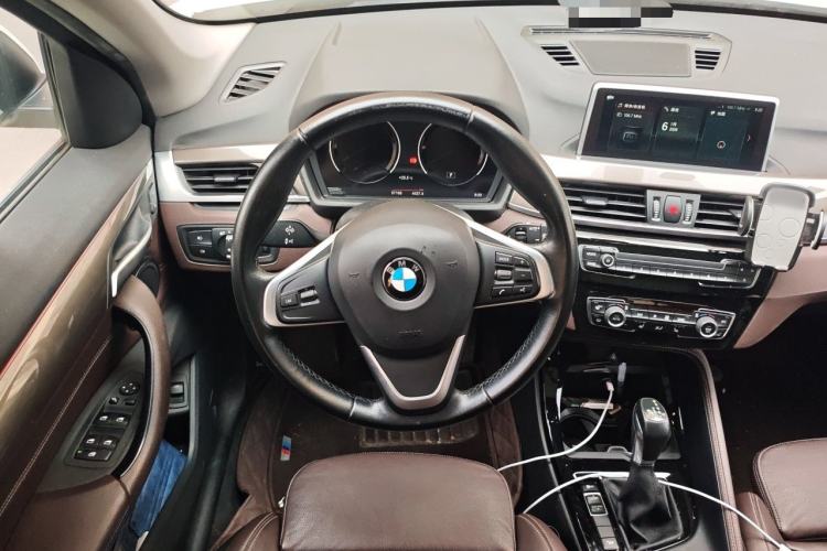 Used BMW X1 2019 xDrive20Li Luxury Model Steering Wheel