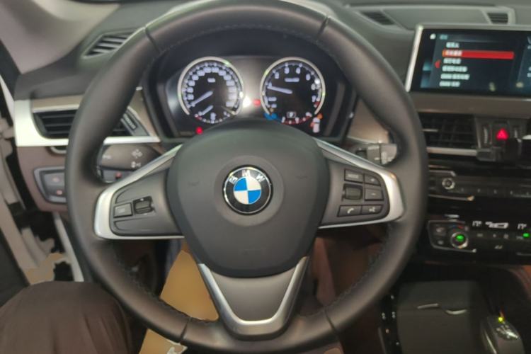 Used BMW X1 2019 xDrive20Li Luxury Model Steering Wheel