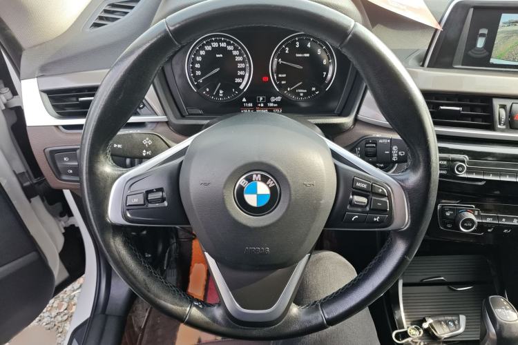 Used BMW X1 2019 sDrive18Li Premium Edition Steering Wheel