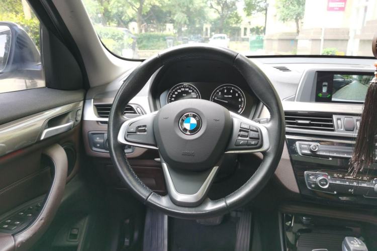 Used BMW X1 2019 sDrive18Li Premium Edition Steering Wheel