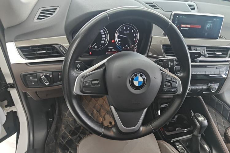 Used BMW X1 2019 xDrive20Li Luxury Model Steering Wheel