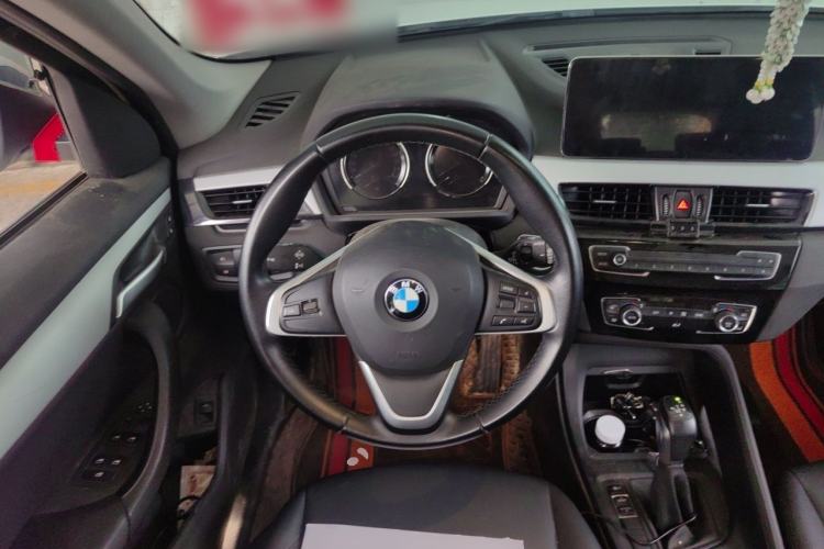 Used BMW X1 2019 sDrive18Li Fashion Model Steering Wheel