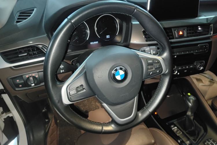 Used BMW X1 2019 xDrive20Li Luxury Model Steering Wheel