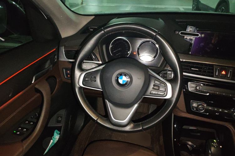 Used BMW X1 2019 xDrive20Li Luxury Model Steering Wheel