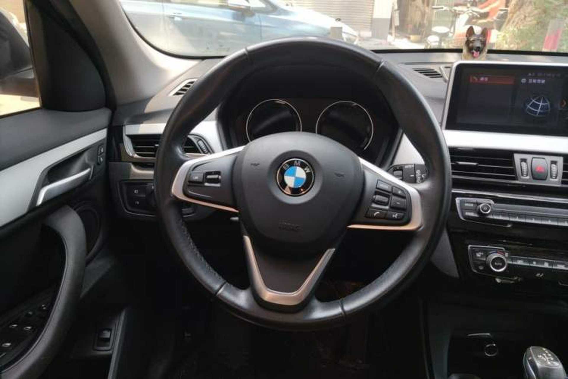 Used BMW X1 2019 sDrive20Li Leading Model Steering Wheel