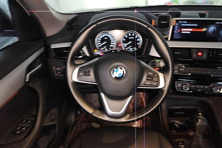 Used BMW X1 2019 sDrive20Li Leading Model Steering Wheel