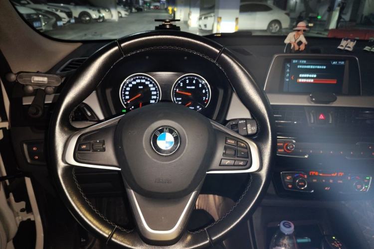 Used BMW X1 2019 sDrive20Li Leading Model Steering Wheel