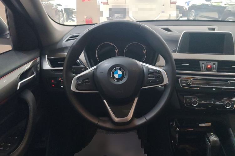 Used BMW X1 2019 sDrive18Li Premium Edition Steering Wheel