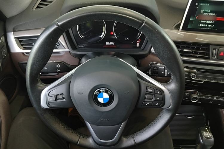 Used BMW X1 2019 xDrive20Li Luxury Model Steering Wheel
