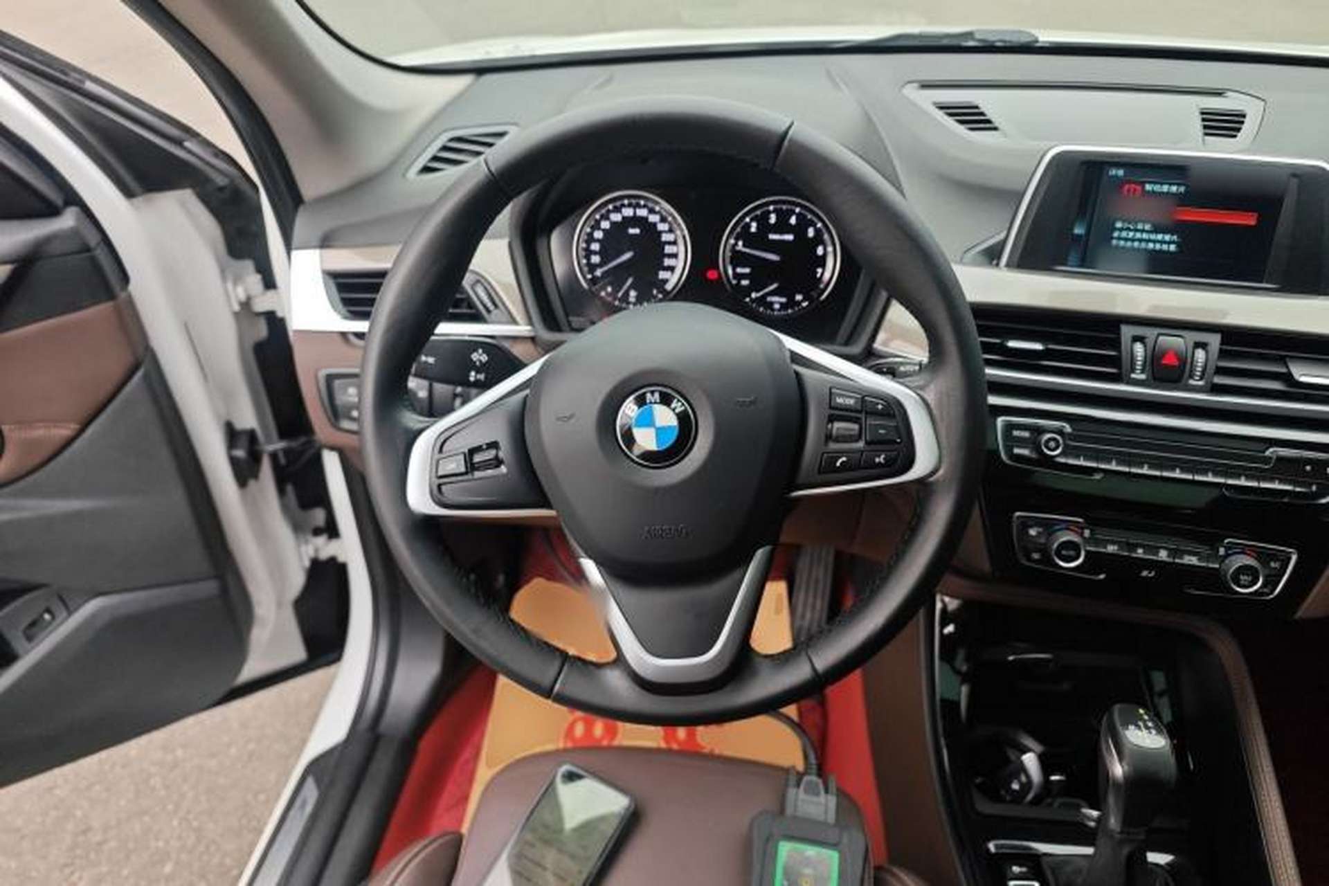 Used BMW X1 2019 sDrive18Li Premium Edition Steering Wheel