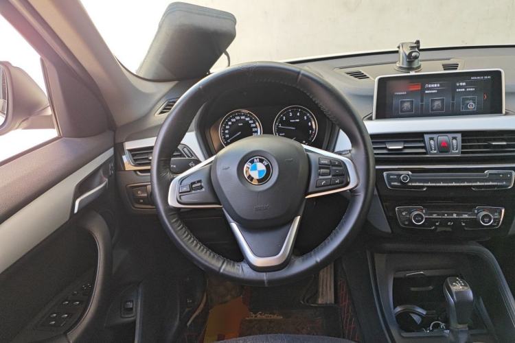 Used BMW X1 2019 sDrive20Li Leading Model Steering Wheel