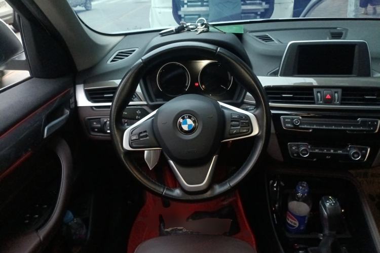 Used BMW X1 2019 sDrive18Li Premium Edition Steering Wheel