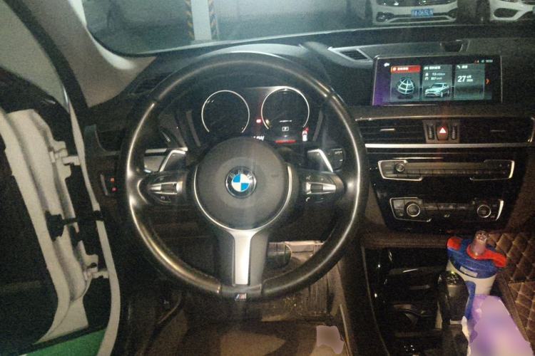 Used BMW X1 2019 xDrive20Li Luxury Model Steering Wheel