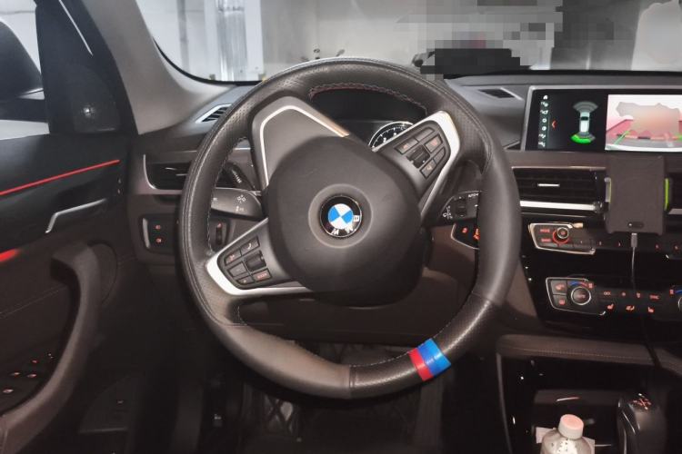 Used BMW X1 2019 xDrive20Li Luxury Model Steering Wheel