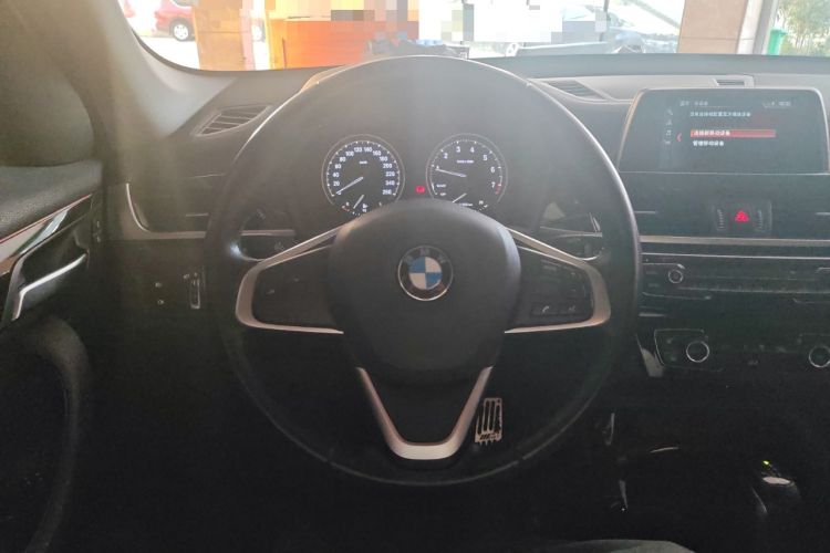 Used BMW X1 2019 sDrive18Li Premium Edition Steering Wheel