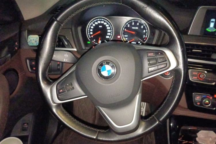 Used BMW X1 2019 sDrive18Li Premium Edition Steering Wheel