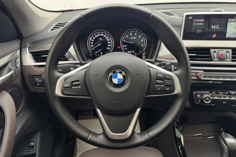 Used BMW X1 2019 xDrive20Li Luxury Model Steering Wheel