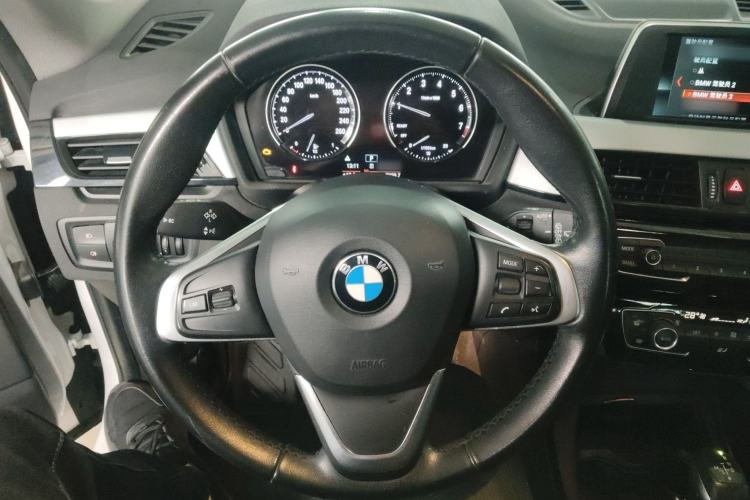 Used BMW X1 2019 sDrive18Li Fashion Model Steering Wheel