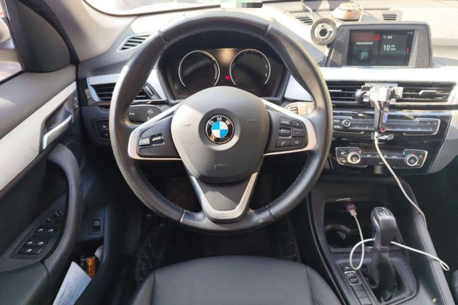 Used BMW X1 2019 sDrive20Li Leading Model Steering Wheel