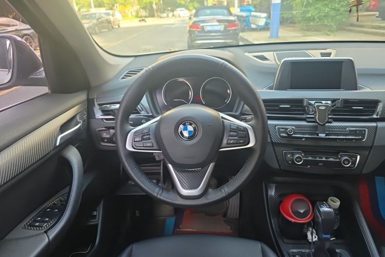 Used BMW X1 2019 sDrive20Li Leading Model Steering Wheel