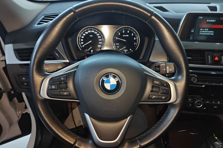 Used BMW X1 2019 sDrive18Li Premium Edition Steering Wheel