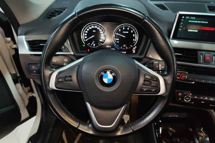 Used BMW X1 2019 xDrive20Li Luxury Model Steering Wheel