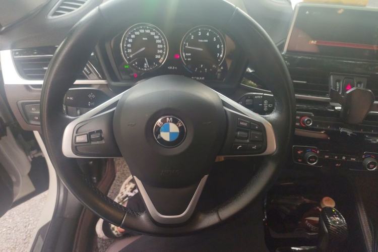 Used BMW X1 2019 xDrive20Li Luxury Model Steering Wheel