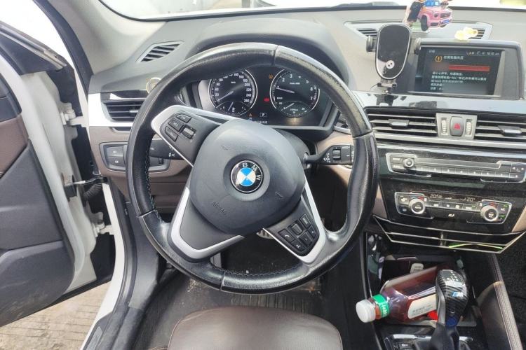 Used BMW X1 2019 sDrive18Li Premium Edition Steering Wheel