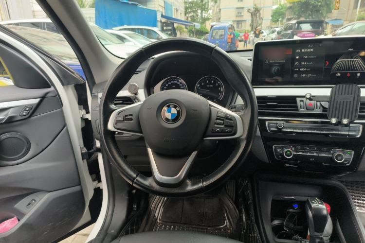 Used BMW X1 2019 sDrive20Li Leading Model Steering Wheel