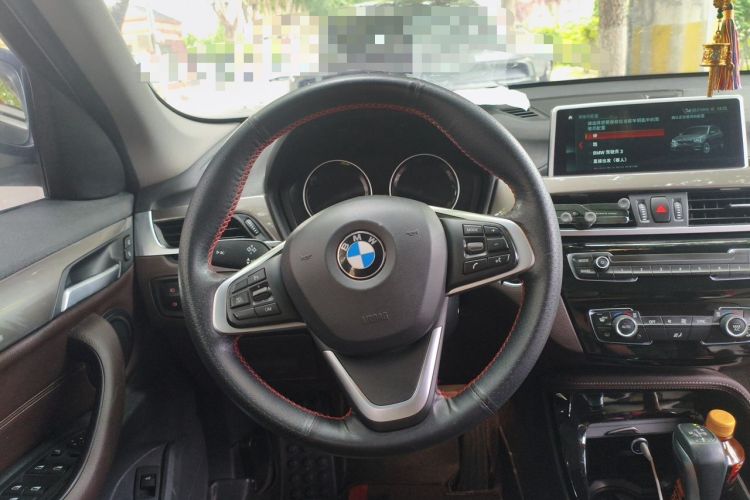 Used BMW X1 2019 xDrive20Li Luxury Model Steering Wheel