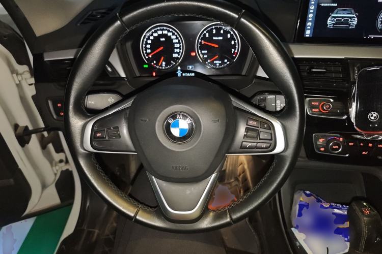 Used BMW X1 2019 sDrive20Li Leading Model Steering Wheel