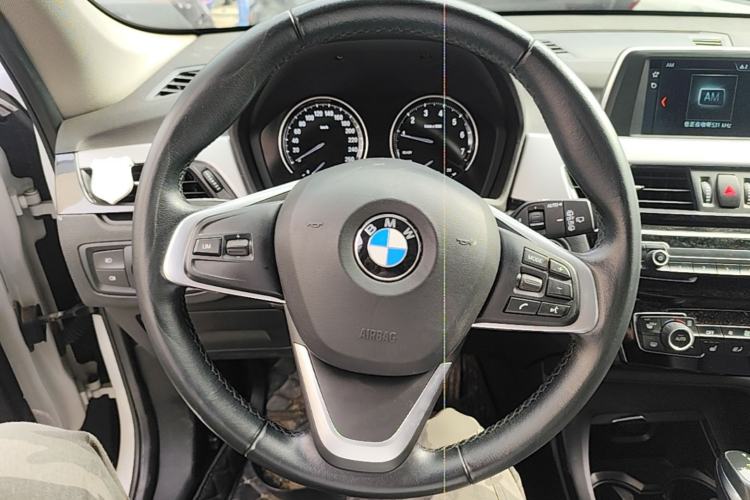 Used BMW X1 2019 sDrive18Li Fashion Model Steering Wheel