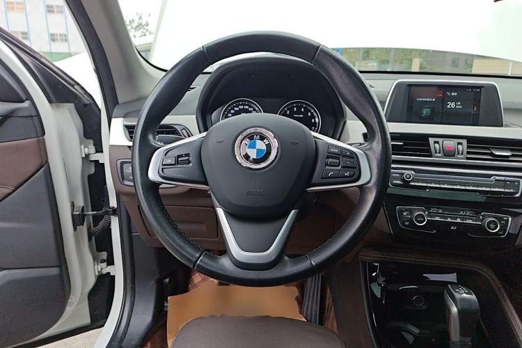 Used BMW X1 2019 sDrive18Li Premium Edition Steering Wheel