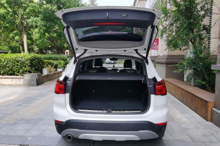Used BMW X1 2019 sDrive18Li Premium Edition Trunk