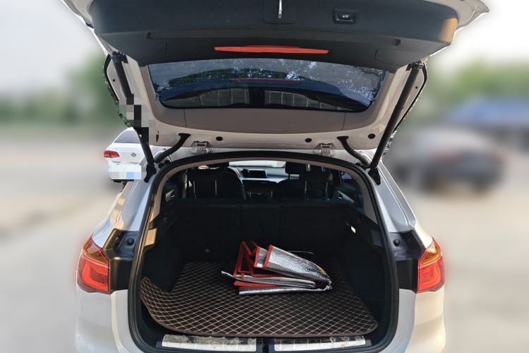 Used BMW X1 2019 sDrive18Li Fashion Model Trunk